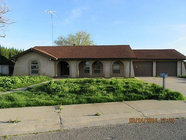 35 Hartley Dr photo 1