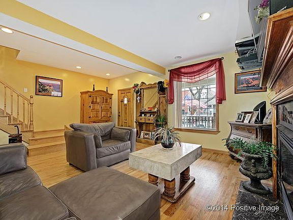 4th image of 2816 N Richmond St