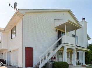 53 Churn Rd, Matteson, IL 60443