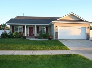 2589 W Blueberry Cir, Hayden, ID 83835