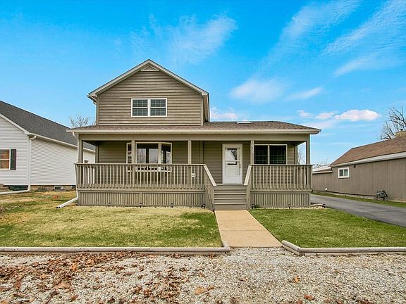 2nd image of 6393 Chicago Rd