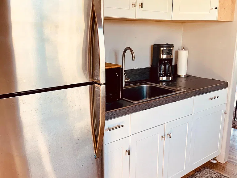 204 Kenolio Rd — Photo 3