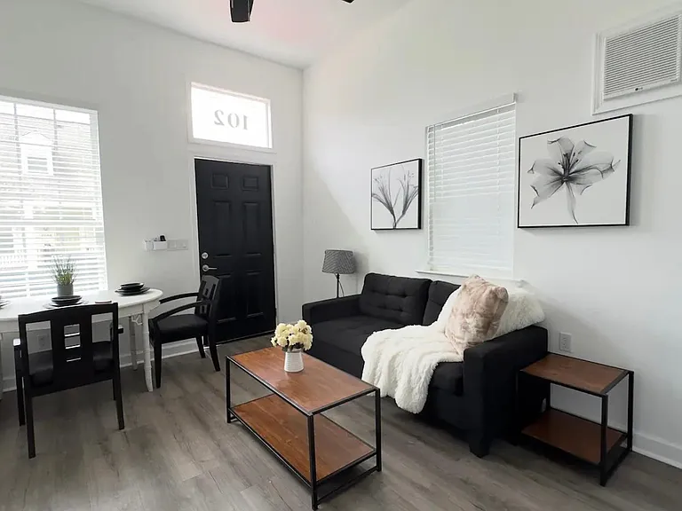 2513 Erato St #102 — Photo 1