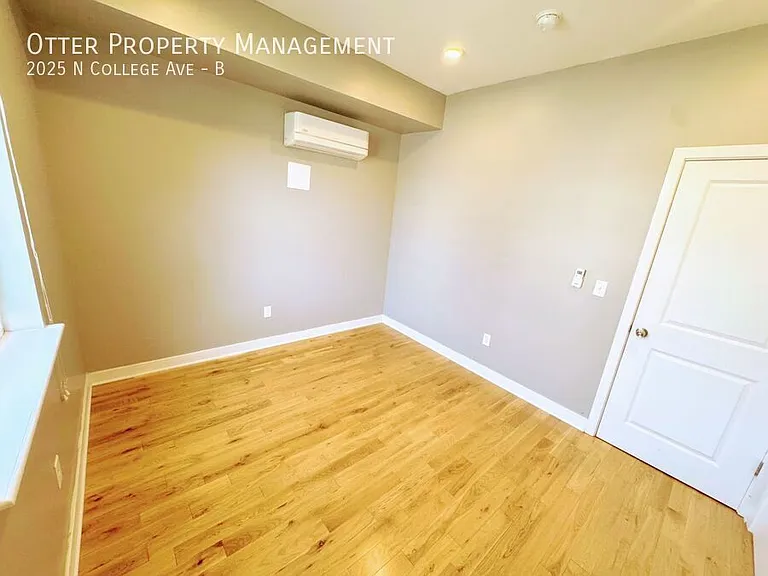 2025 N College Ave #B — Photo 20