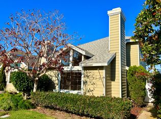 810 Bluewater Rd, Carlsbad, CA 92011