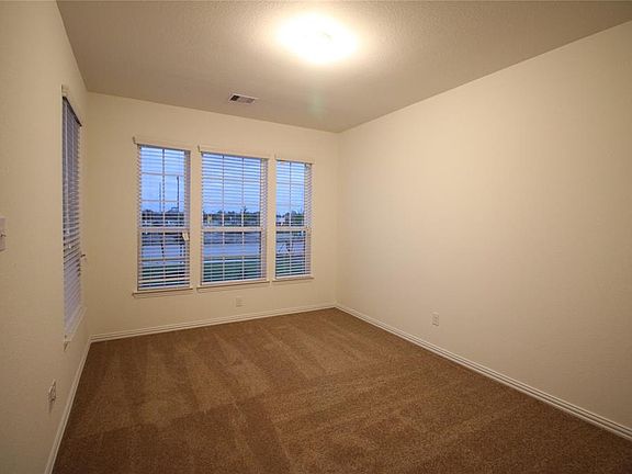 2nd image of 2623 Coral Dr