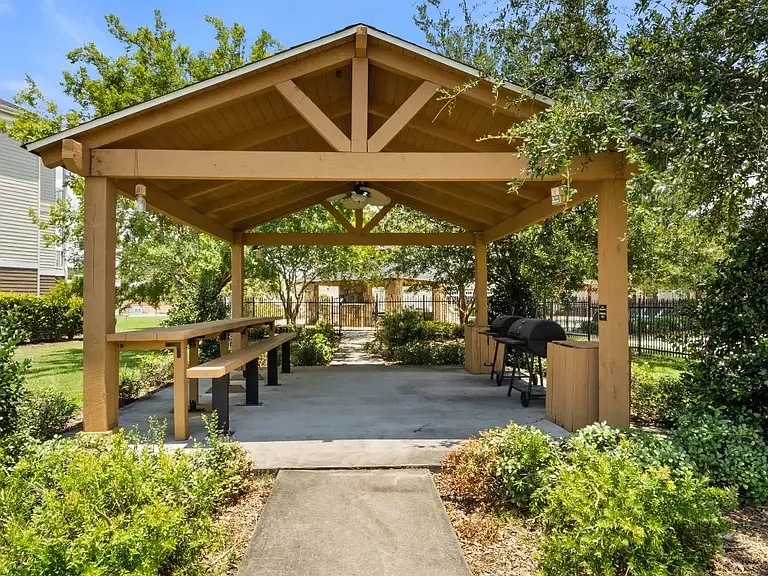 Ansley Place — Photo 4
