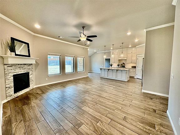 5th image of 4104 Palmetto Trl