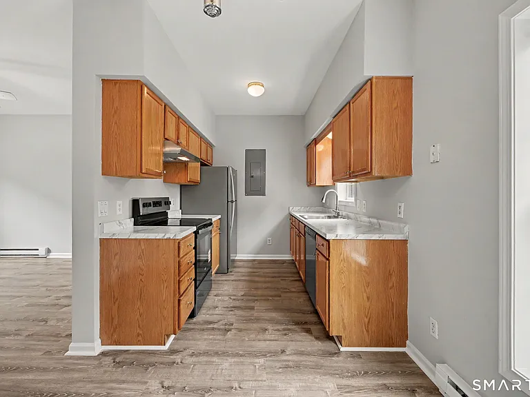169 S Main St #D — Photo 10