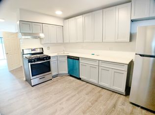 35-14 31st St #1H, Astoria, NY 11106