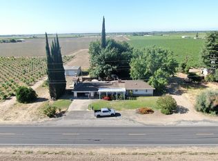9582 E Harney Ln, Lodi, CA 95240