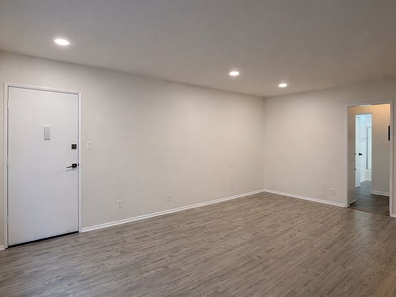 2nd image of 1244 Euclid St APT 2