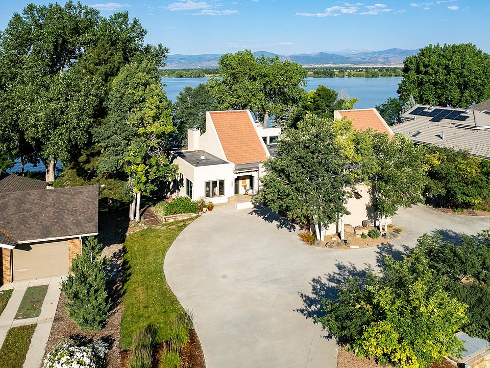 1/2 duplex on Boyd Lake