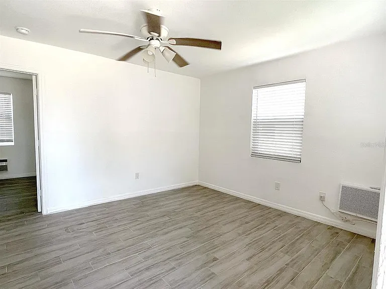 24 Lynn Way #C — Photo 5