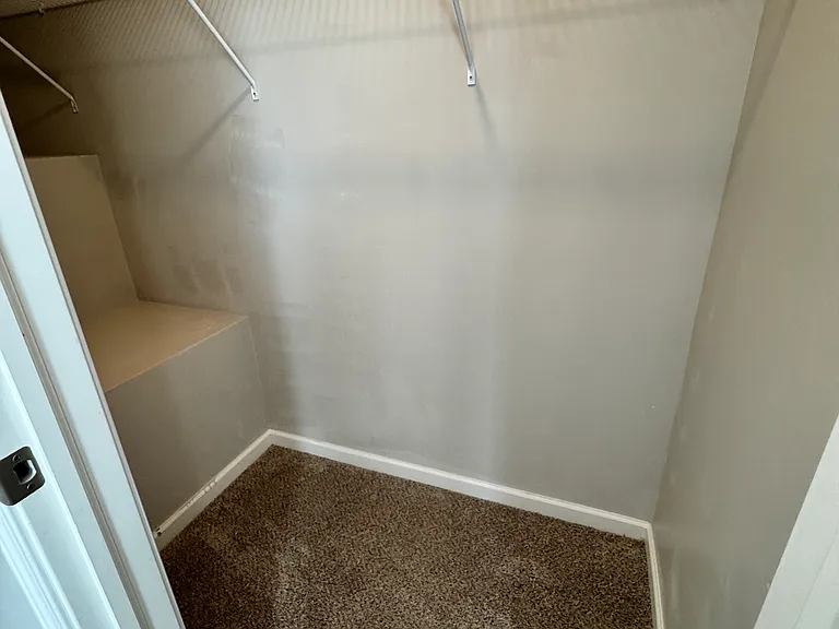 213 Carrowmoore Dr — Photo 9