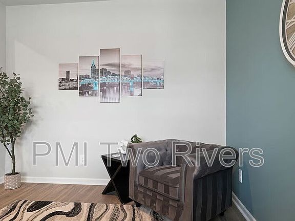 5th image of 5027 Benelli Dr