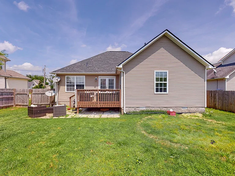 117 N Cavalcade Cir — Photo 18
