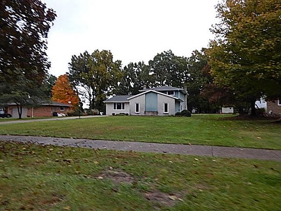 2nd image of 6661 Cheryl Ann Dr