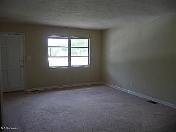 5th image of 6603 Greenfern Ln