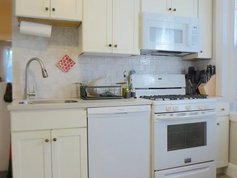 14 Mount Hood Rd — Photo 13
