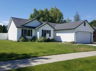 8265 N Brookside Dr, Hayden Lake, ID 83835