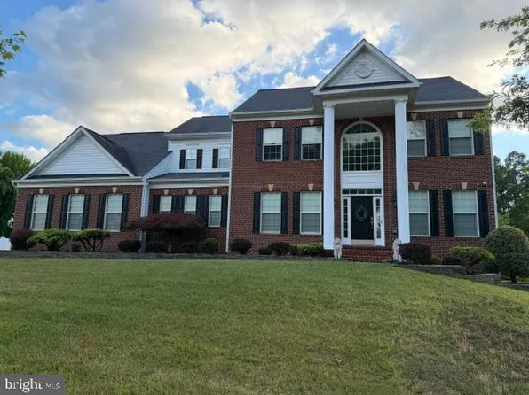 2806 Pumpkin St, Clinton, MD 20735