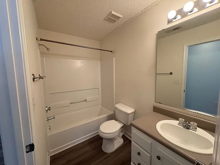 731 Harts Cove Way — Photo 11