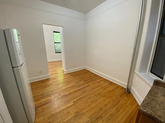 Rented by GreenVill Real Estate LLC | media 1