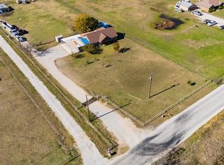 792 County Road 4213, Decatur, TX 76234