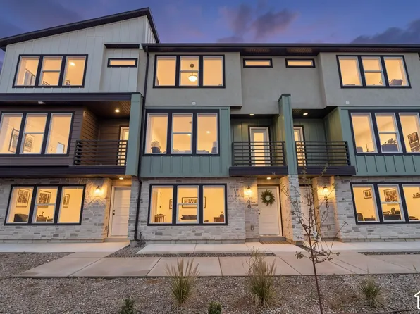 140 E Chambord Ct S, Sandy, UT 84070