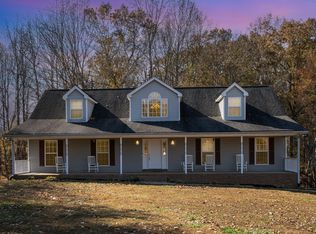 5221 Grand View Ln, Pleasant View, TN 37146