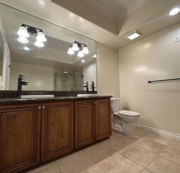10921 Whipple St #303 — Photo 10
