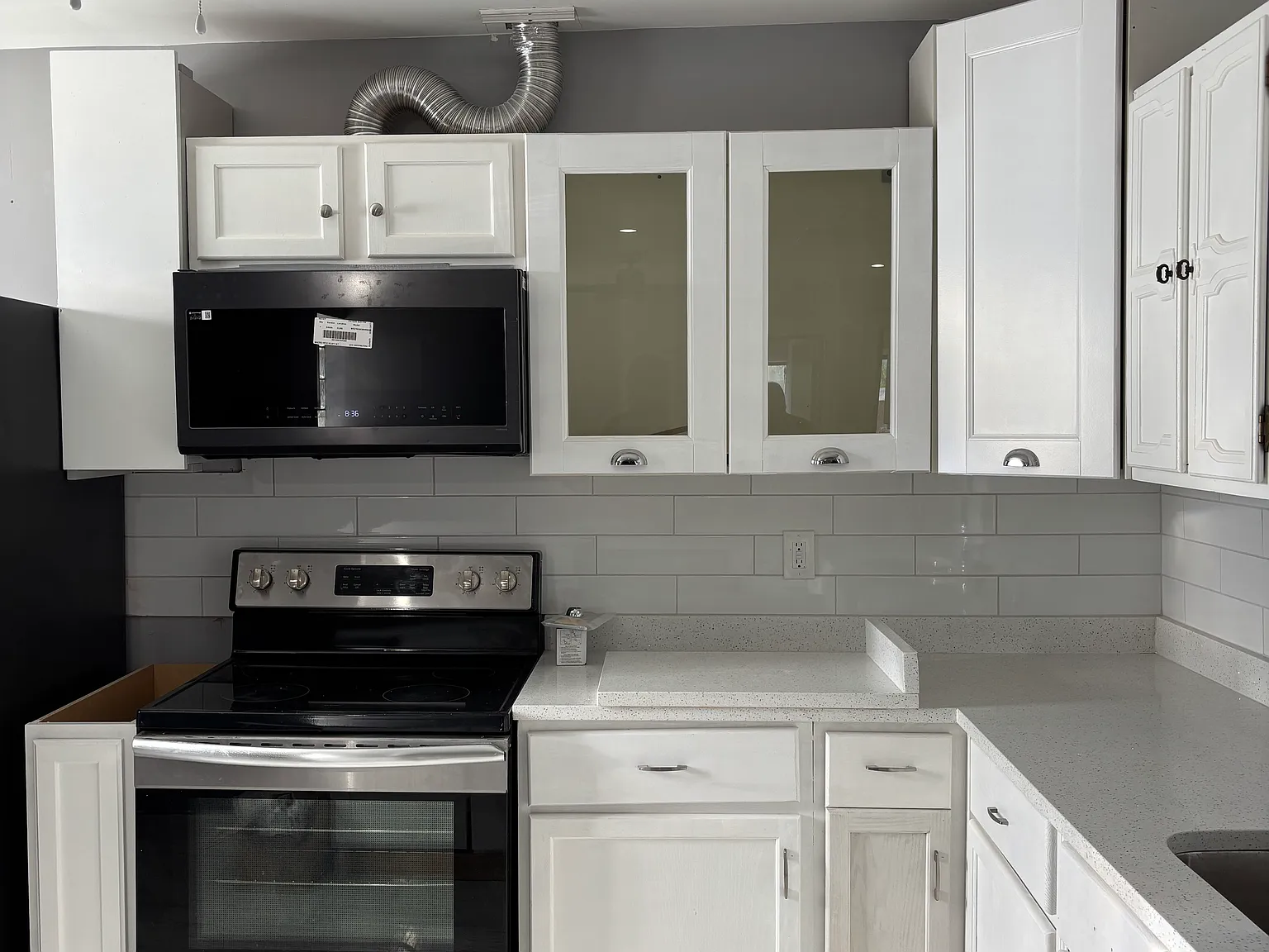 2 bed, $1,950 — Photo 2