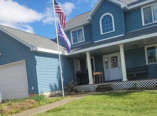 1142 Division St, Upton, WY 82730