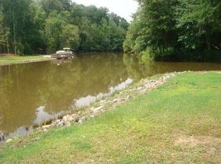 452 Lakeview Hts, Jacksons Gap, AL 36861