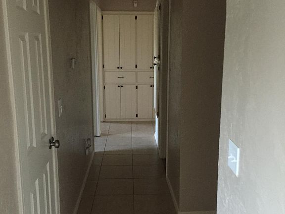 4th image of 1100 Cottonwood Dr
