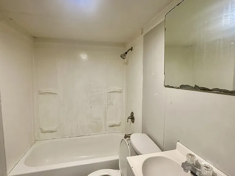 513 E Magnolia St #B — Photo 13