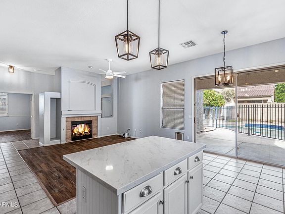 5th image of 2236 W Periwinkle Way
