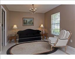 3rd image of 4245 Roanne Dr