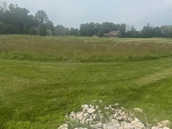 2714 S Gayle Dr, Morgantown, IN 46160