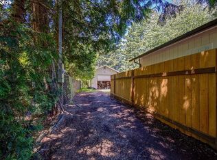 209 SE 214th Ave, Gresham, OR 97030