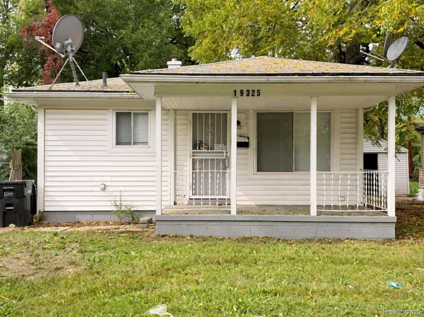 19325 Grandville Ave, Detroit, MI 48219