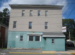 1 W Main St, Newmanstown, PA 17073