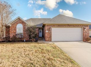 3993 Mountain Crest Cir, Alexander, AR 72002