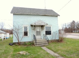102 N Water St, Pinconning, MI 48650
