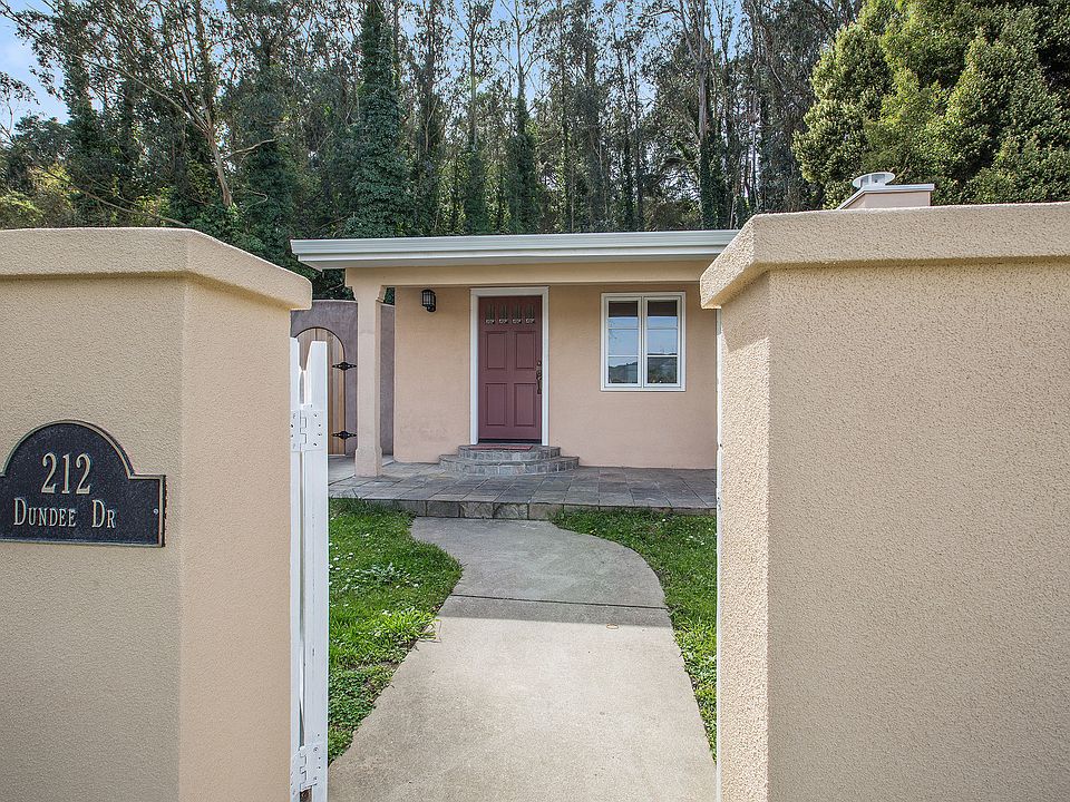 1st image of 212 Dundee Dr