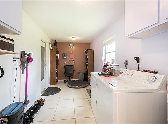 2nd image of 7304 Louise Dr