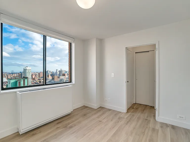300 Mercer St #21D — Photo 12