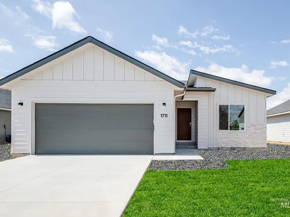 1711 SW Pegasus Peak Ave, Mountain Home, ID 83647