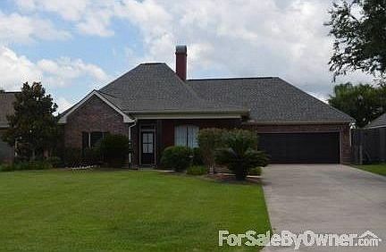 1st image of 102 Vestige Cir